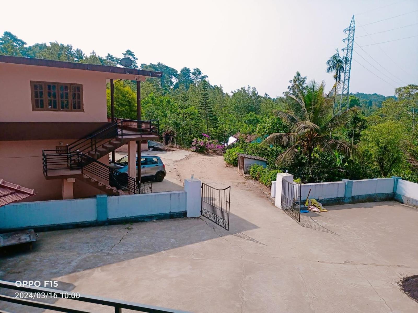 Farm stay Streaming Valley Independent Coffee Estate Madikeri